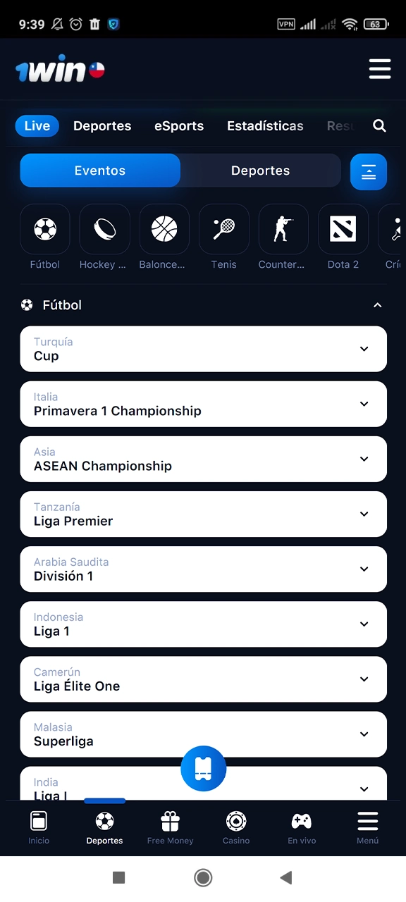 Captura de pantalla de la sección de la aplicación 1win con apuestas de fútbol en vivo.